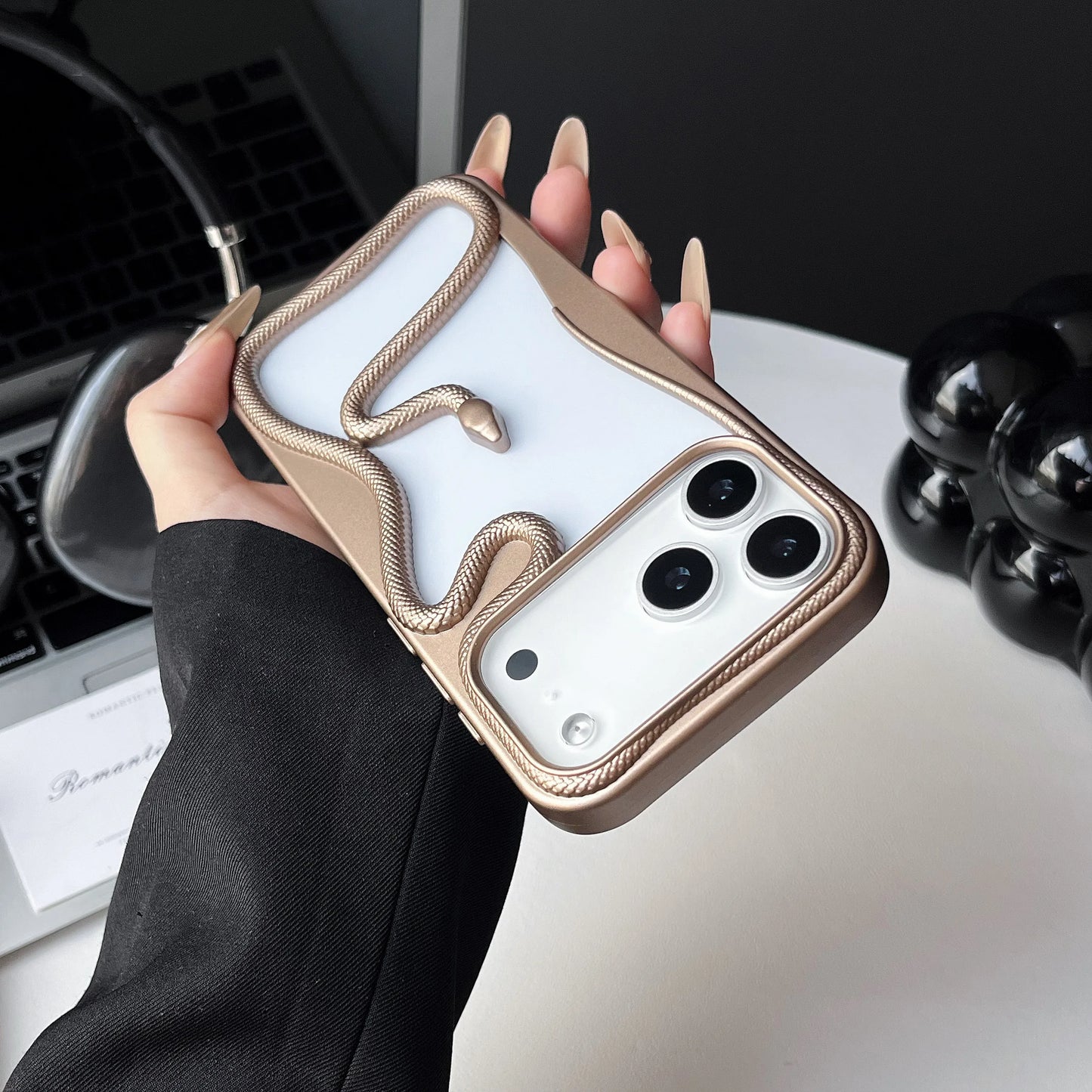 Capa de Telefone Macia de Cobra Oca 3D Mate Para iPhone 17 Air 16 11 12 13 14 15 Pro Max Plus Capa de Dissipação de Calor com Revestimento Funda